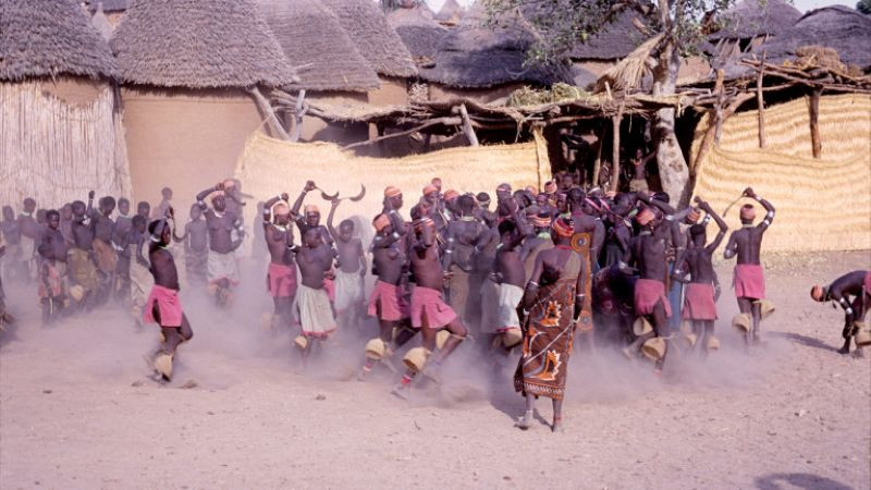 Отвличания и насилие в англофонски Камерун в сянката на визитата на папа Лъв XIV